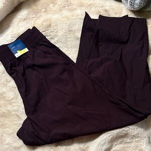 Old navy barrel pants in sleek tech material NWT